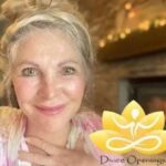 lola jones divine opening